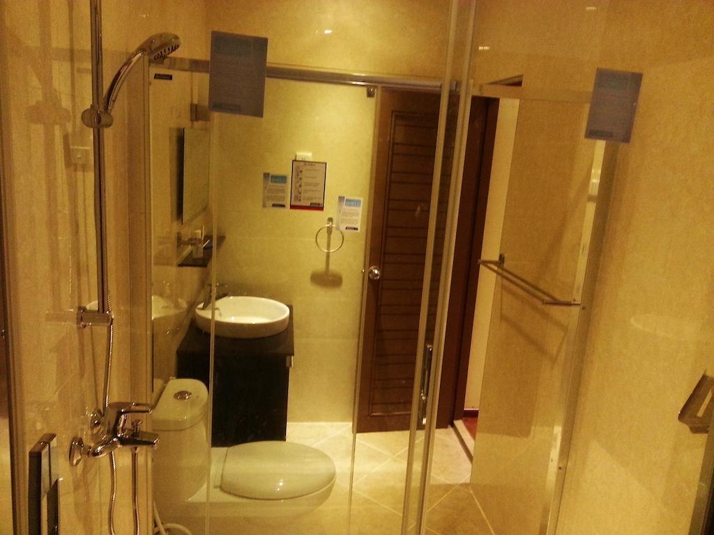 Narnia Maldives Hotel Maafushi Ruang foto