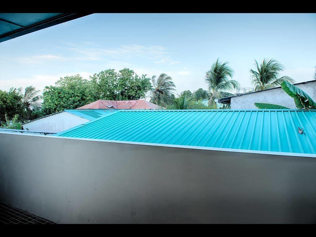 Narnia Maldives Hotel Maafushi Bagian luar foto